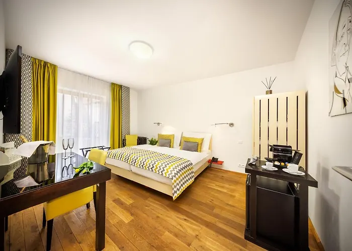 Hotel Bellevue Benesov (Central Bohemian)