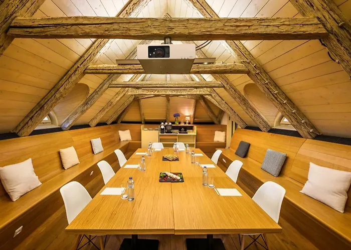 Hotel Bellevue Benesov (Central Bohemian)